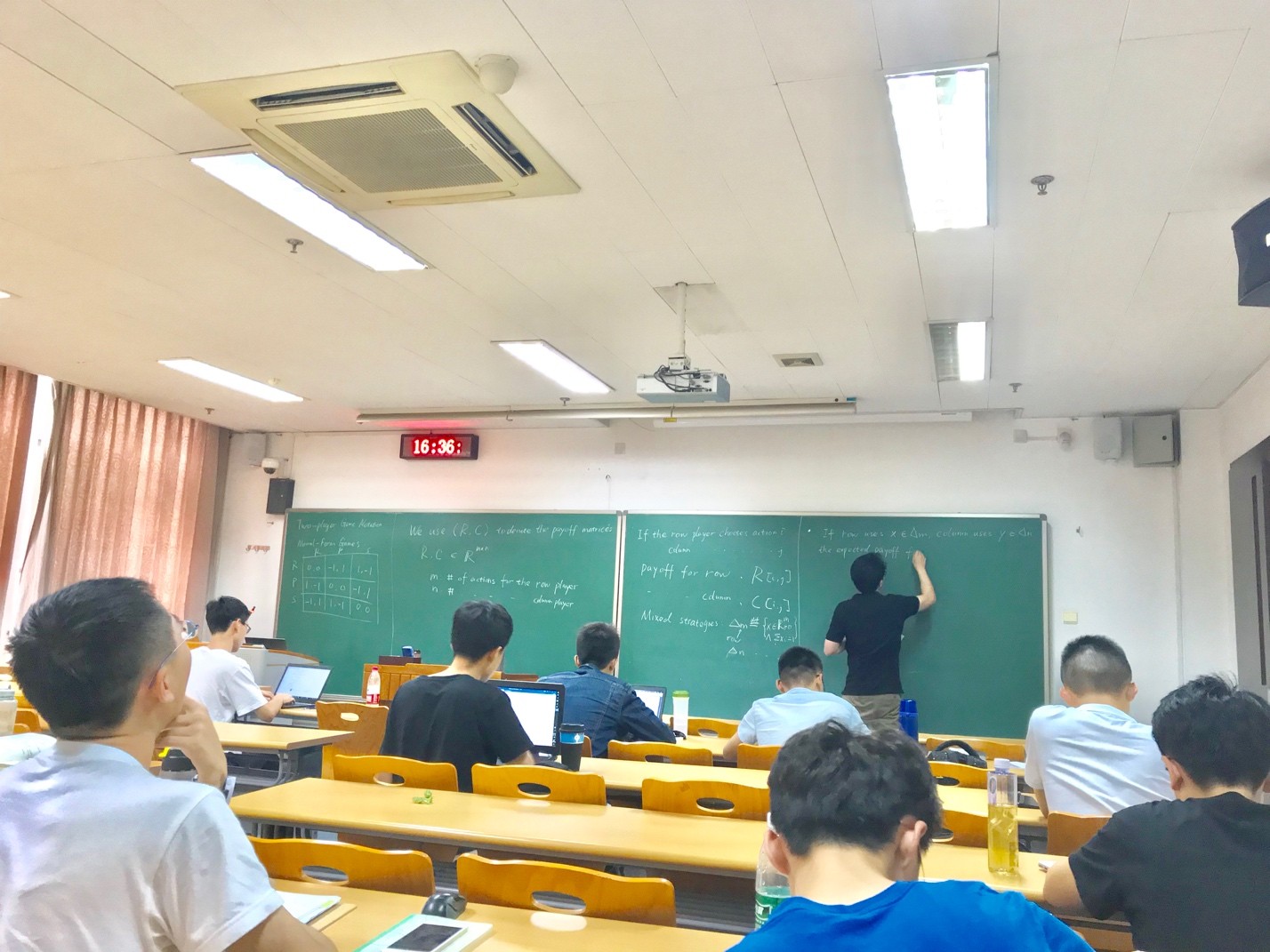 计算、经济学和数据科学2.jpg 计算、经济学和数据科学2.jpg